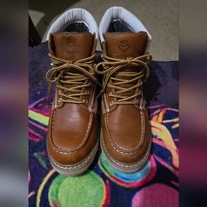 Keens Men's Brown Leather Boots Slip And Oil Traktion